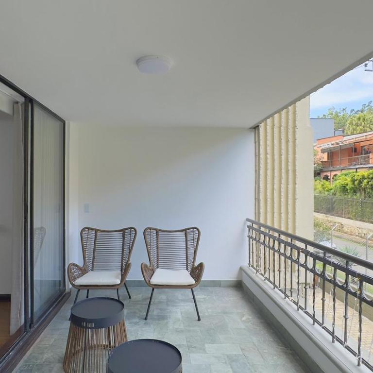 3br 240 M Ac Pool El Tesoro - Apartamento de 3 dormitorios - 86