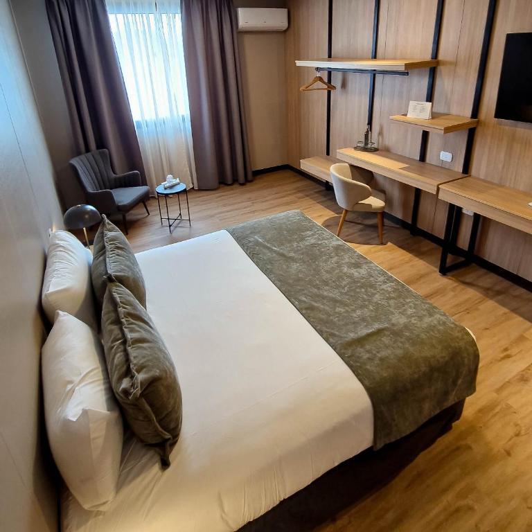Tótem Hotel & Spa - Suite Estándar - 1