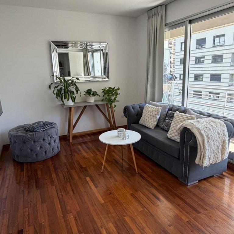 Bright 2BR with Balcony & Green Views - Apartamento de 2 dormitorios - 1