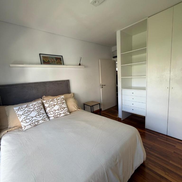 Bright 2BR with Balcony & Green Views - Apartamento de 2 dormitorios - 3
