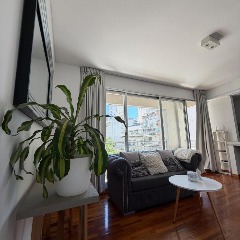 Bright 2BR with Balcony & Green Views - Apartamento de 2 dormitorios - 7