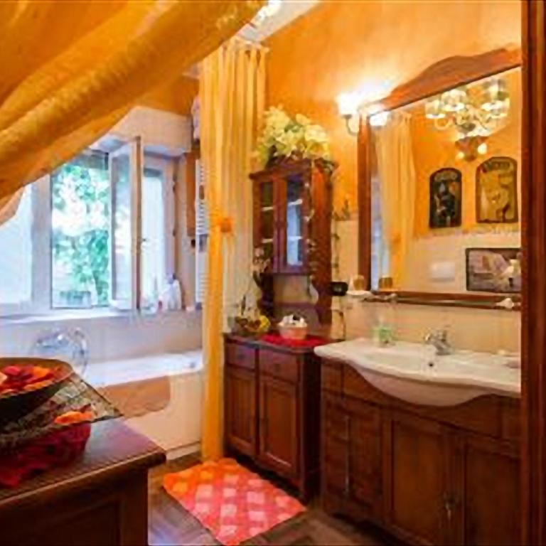 Romantic & Artistic Apartment - Appartamento - 9