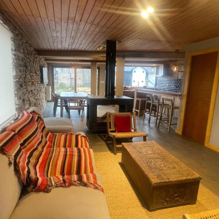 Black Hills Caviahue - Three-Bedroom Deluxe Apartment - 11