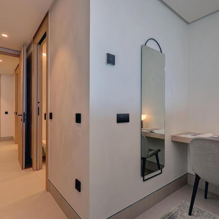 Málaga Towers First-Line Luxury & Spa - Appartement 2 Chambres avec Terrasse et Vue sur la Mer - 12
