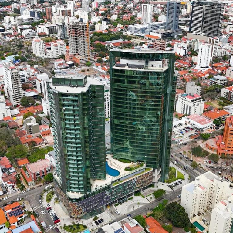 Piso 27 Green tower santa cruz con vistas hermosas - One-Bedroom Apartment - 22