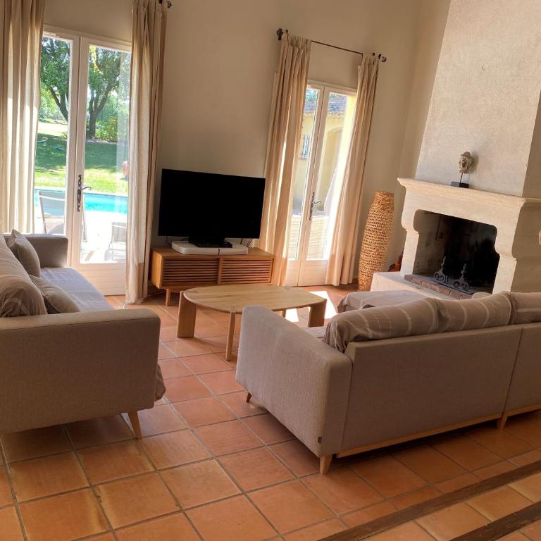 Villa-Provence-Pont-Royal - Villa avec Piscine Privée - 10