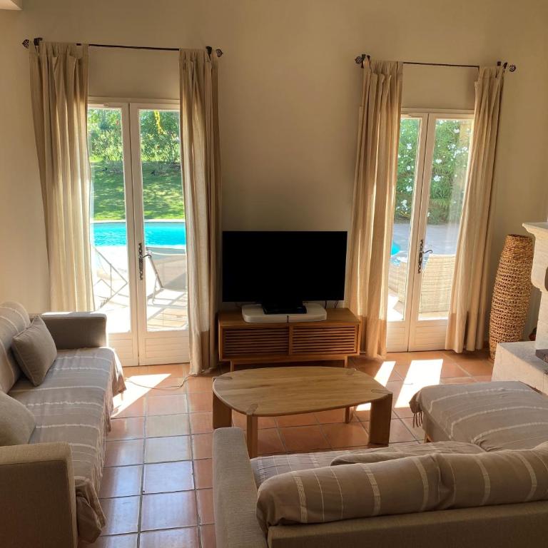 Villa-Provence-Pont-Royal - Villa avec Piscine Privée - 9