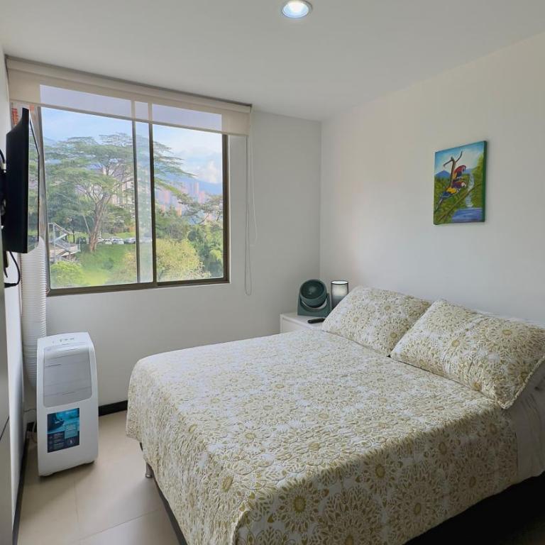 3BR AC Top Location Views El Poblado - Apartamento de 3 dormitorios - 90
