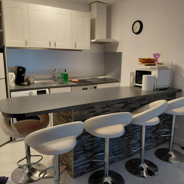 chez Chantal zone touristique garage gratuit - Apartamento de 3 dormitorios - 9
