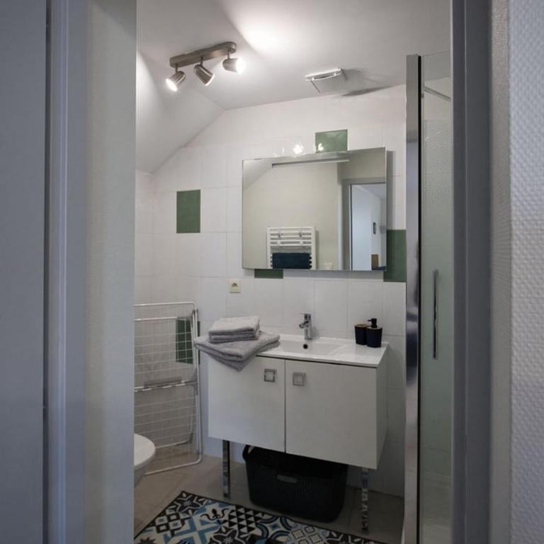 La Petite Escale: Parking Privé et petit extérieur - Apartment mit Terrasse - 12