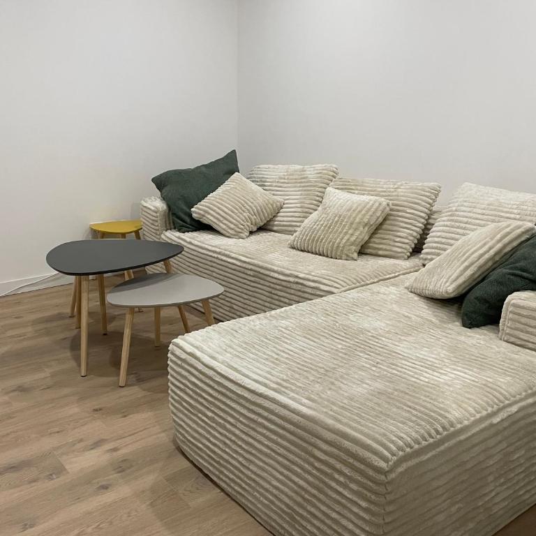 Maison de ville rénovée - Carc'apparts - terrasse - Casa con 4 camere da letto - 24