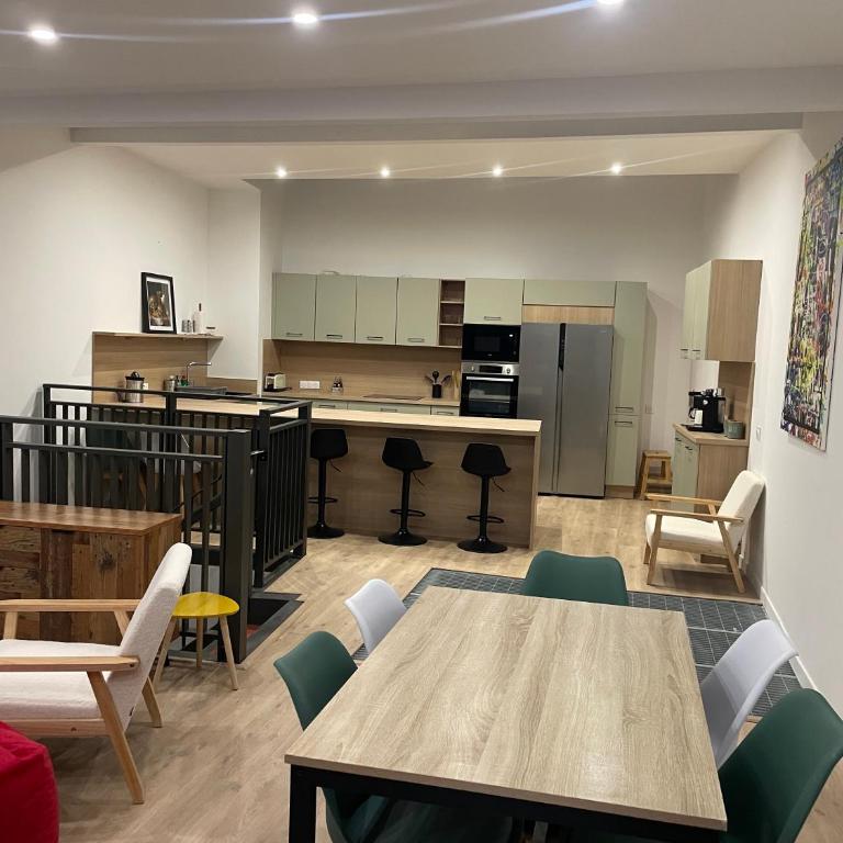 Maison de ville rénovée - Carc'apparts - terrasse - Casa con 4 camere da letto - 27
