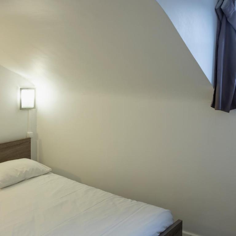 Hôtel Du Bellay - Chambre Double - 2