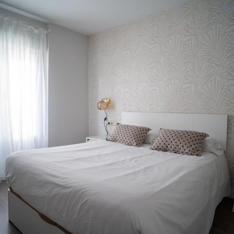 Ático con terraza privada en el corazón del Realejo - Three-Bedroom Apartment - 17