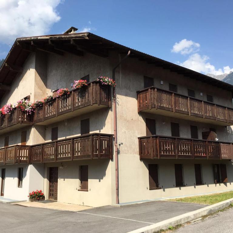 Pinzolocasa - Casa con 2 Camere da Letto - 1