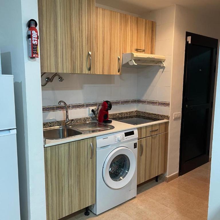 Appartement près de la plage et du centre ville - One-Bedroom Apartment - 17