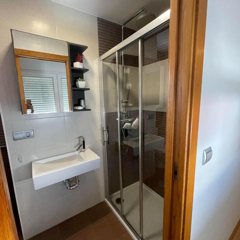 Exclusivo piso en el centro de Pontevedra - Three-Bedroom Apartment - 12