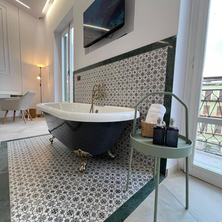 Palermo City Garden Lux Suites - Deluxe Suite - 8