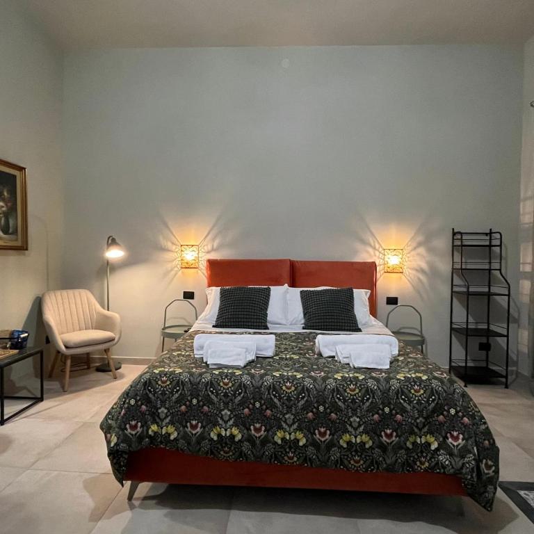 Palermo City Garden Lux Suites - Deluxe Suite with Spa Bath - 5