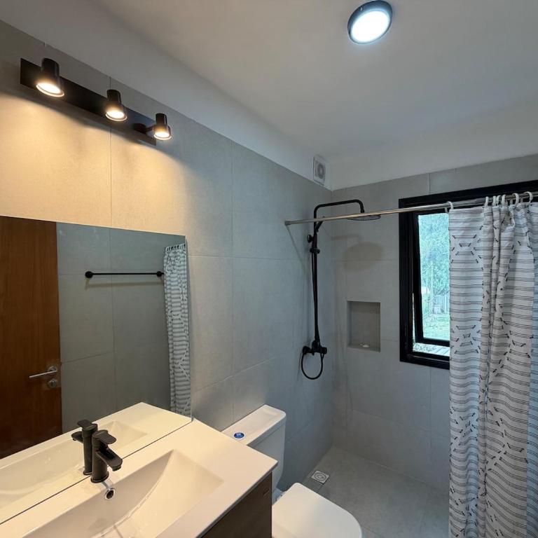 Náufragos - Two-Bedroom House - 27