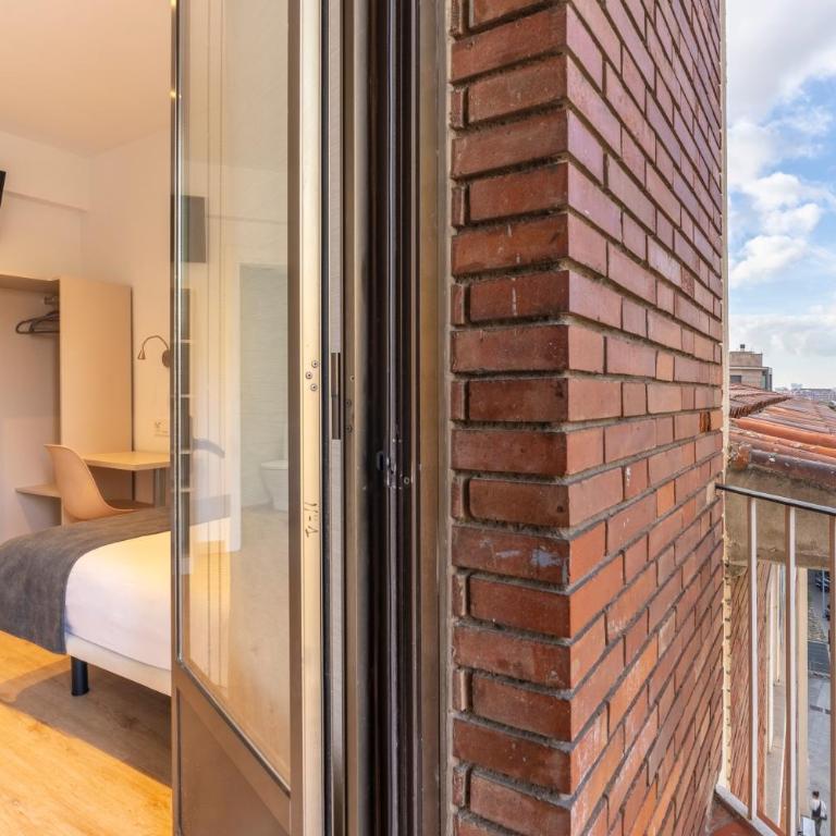 Hostal Sans - Chambre Simple avec Balcon - 7