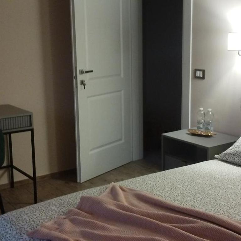 House Delfina - Camera Deluxe (2 Adulti + 1 Bambino) - 17