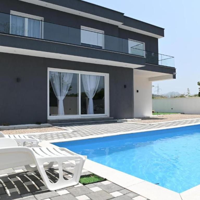 Vila Lux Mia, Trebinje - Vila sa 3 Spavaće Sobe - 2