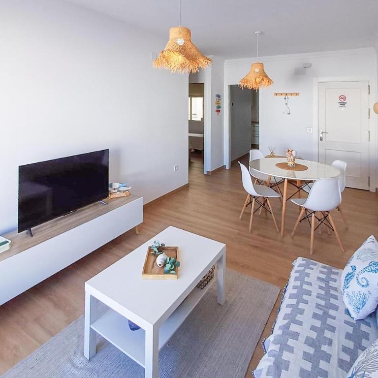Amazing Apartment In Barbate With Wifi - Apartamento de 2 dormitorios - 2
