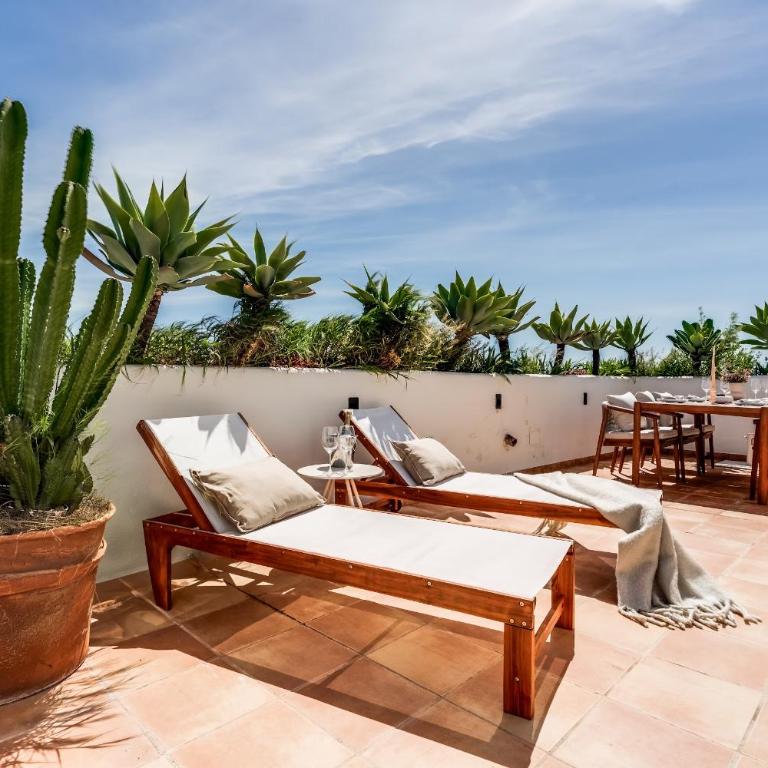 Sea View & Mountain View Apartment with Private Jacuzzi - Sunset Golf, Estepona - Apartamento - 30