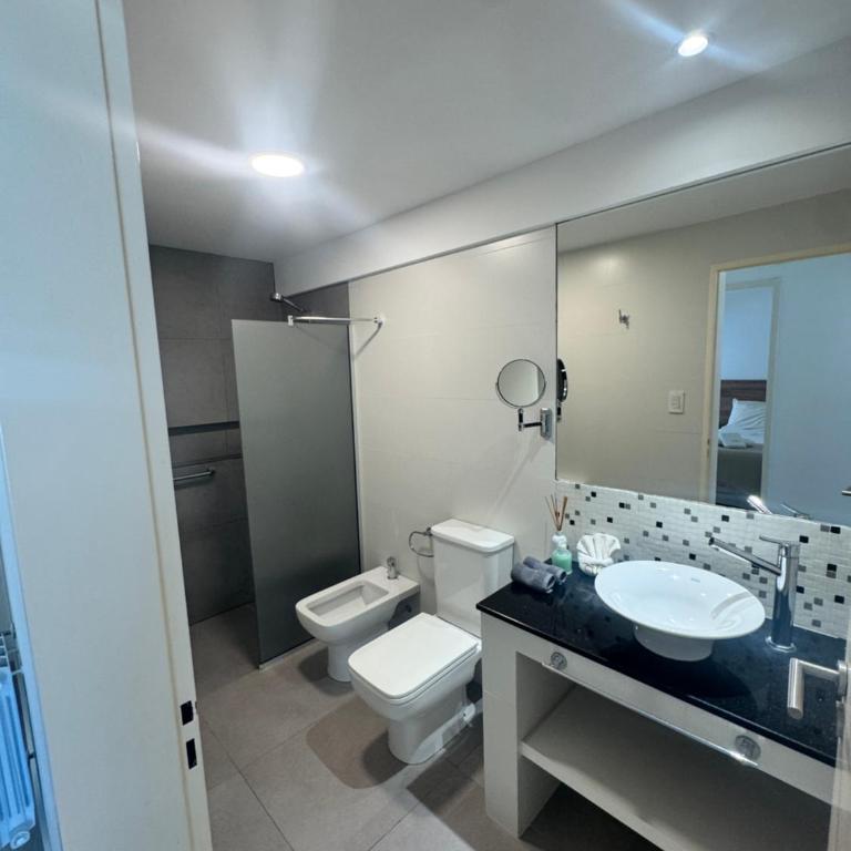 Depto Premium con vista infinita frente al mar - Apartamento de 2 dormitorios - 24