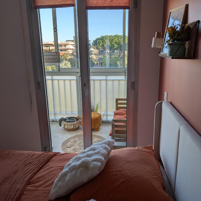 T2 cosy proche de Nice - a 2 min à pied de la plage - Apartment mit 1 Schlafzimmer - 16