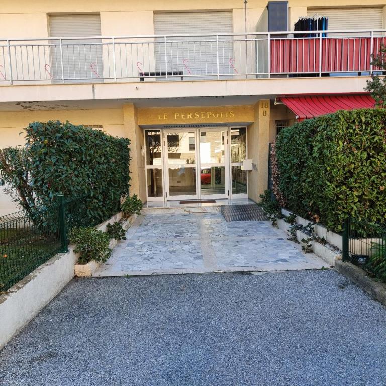 T2 cosy proche de Nice - a 2 min à pied de la plage - Apartment mit 1 Schlafzimmer - 26