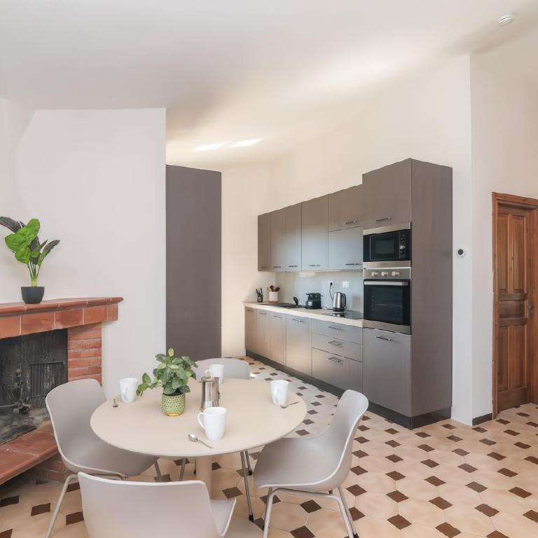 Villa La Dolce Teodoro - Spacious Family Villa Near Beaches & Center - Five-Bedroom House - 24