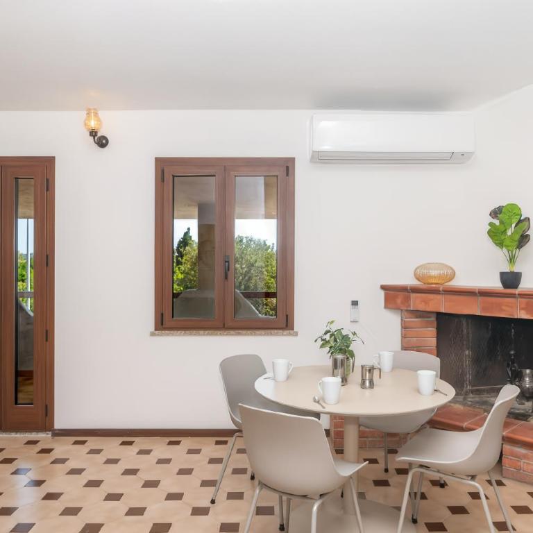 Villa La Dolce Teodoro - Spacious Family Villa Near Beaches & Center - Five-Bedroom House - 22