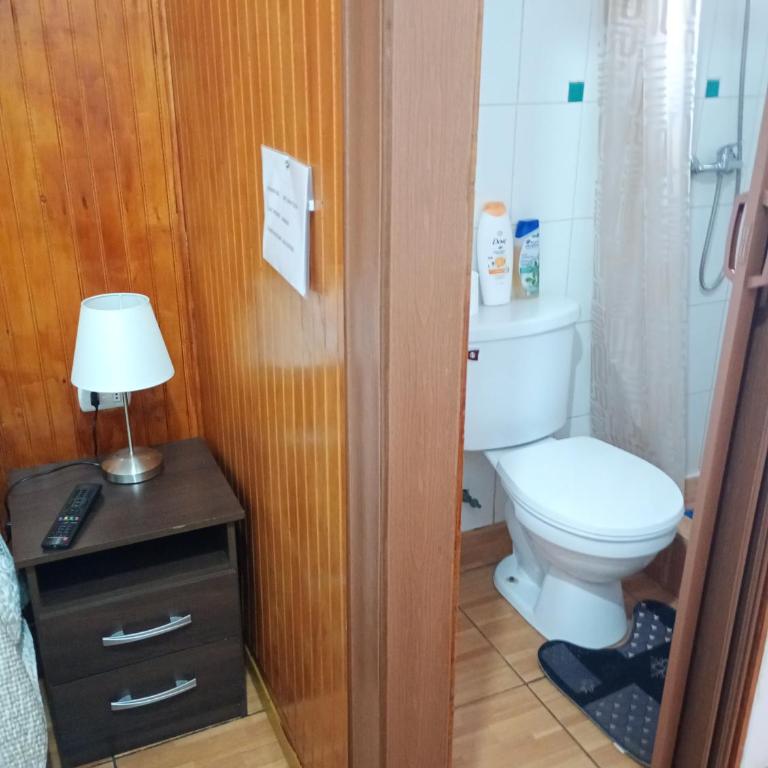 Habitación con baño privado - Habitación Individual Estándar - 2