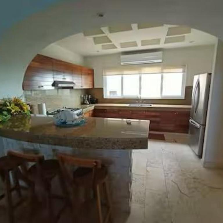 SEA-FRONT VILLA, Isla Mujeres! Stunning Sea Views! - Two-Bedroom Apartment with Balcony and Sea View - 41