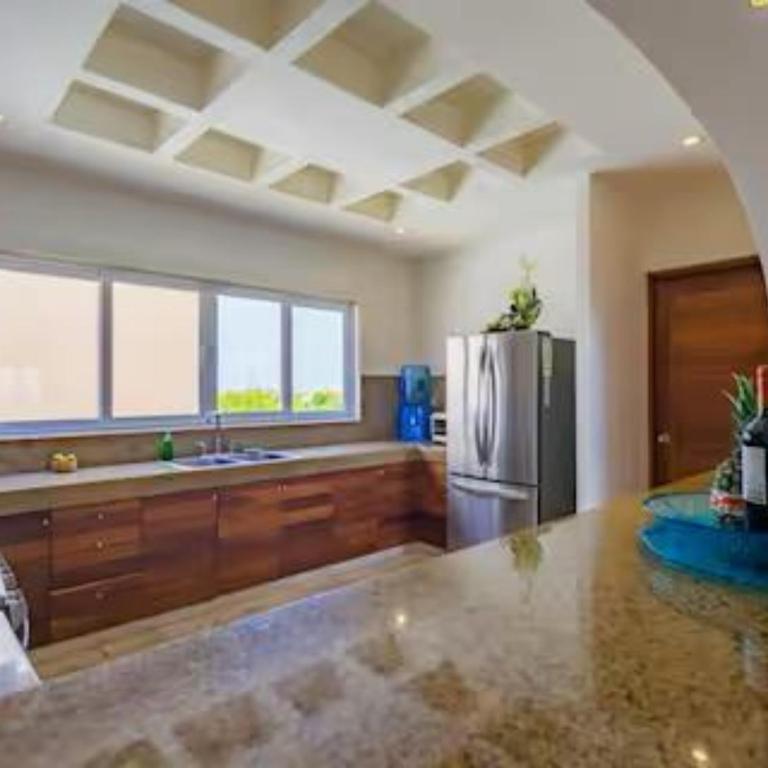 SEA-FRONT VILLA, Isla Mujeres! Stunning Sea Views! - Two-Bedroom Apartment with Balcony and Sea View - 44