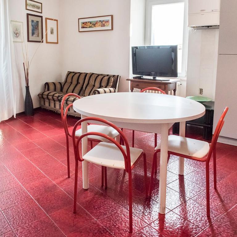 S035 - Sirolo, appartamento in piazza, vista mare - Two-Bedroom Apartment - 5