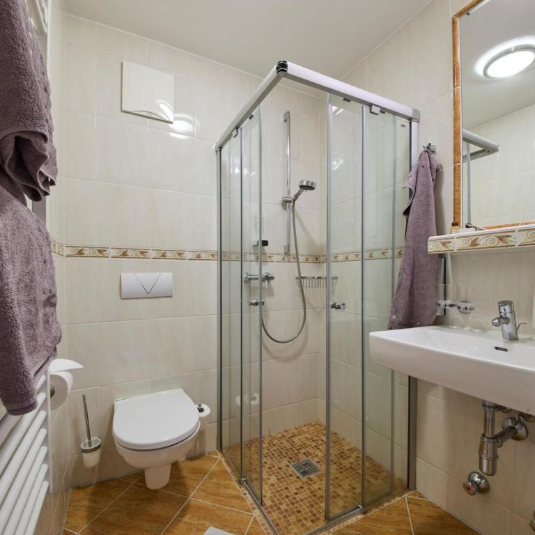 Hotel Marten -Joker Card Partner- - Budget Doppelzimmer - 2