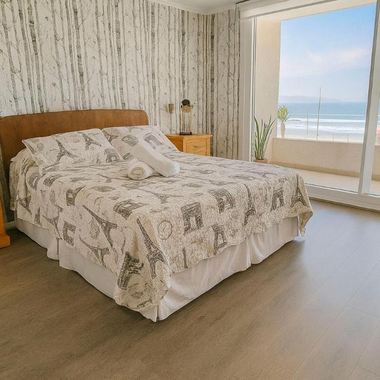 AQUA – Sea, Space, Views and Premium Amenities - Three-Bedroom Apartment - Oceanfront - 14