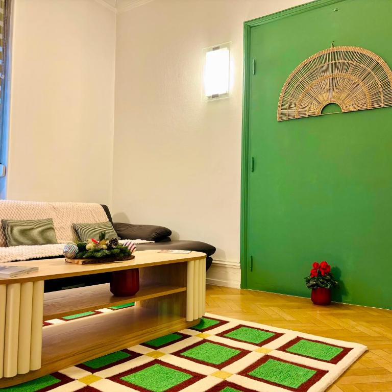 Luxurious central apartment Strasbourg center - Four-Bedroom Luxury Apartment - 23