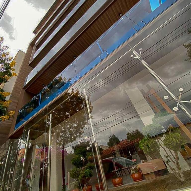 Alojamiento de Alta Gama con Ascensor y Diseño Moderno - One-Bedroom Apartment - 4