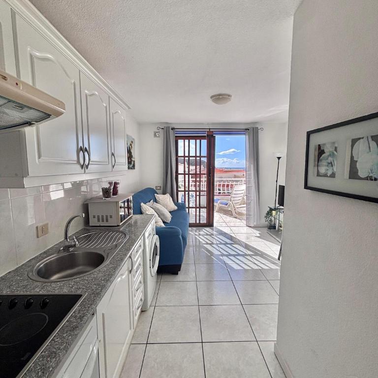 Cindy Golden Bay SeaView Terrace - Apartamento con vistas al mar - 49