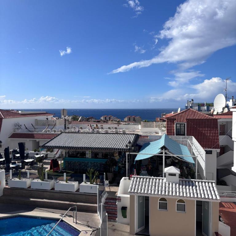 Cindy Golden Bay SeaView Terrace - Apartamento con vistas al mar - 53