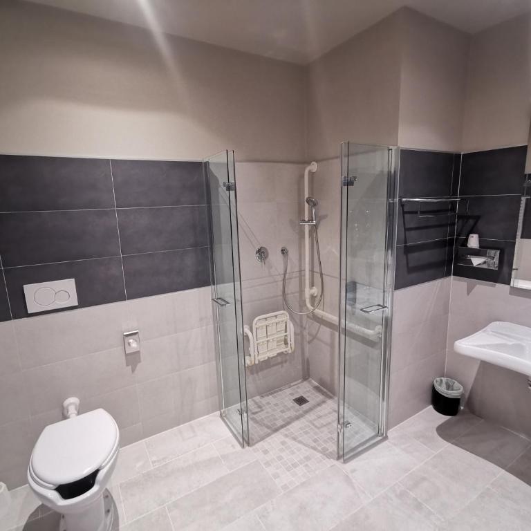 La Dolce Vita Hotel - Chambre Double - Accessible aux Personnes à Mobilité Réduite - 4