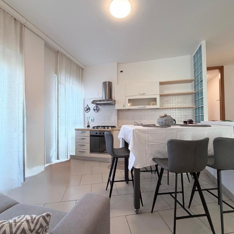 Nievo-Ceccarini Pedonale - Flexrent Immobiliare Abissinia - Two-Bedroom Apartment - 8