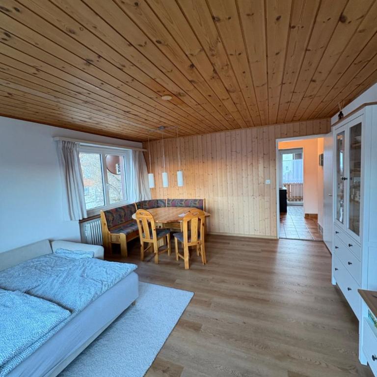Sonniges Apartment im Zentrum mit Bergblick - Apartment mit 1 Schlafzimmer - 4