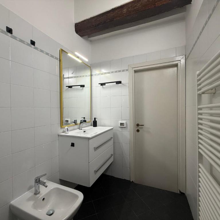 Il Poggiolino d'Oro - Appartamento con 2 Camere da Letto - 36