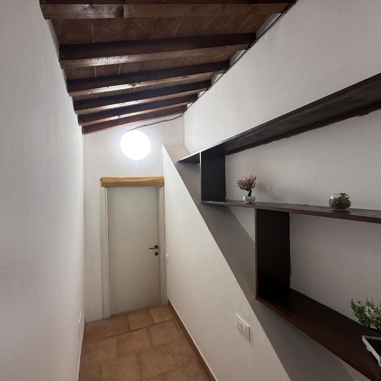 Il Poggiolino d'Oro - Appartamento con 2 Camere da Letto - 65