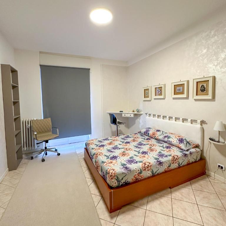 Ampio e luminoso appartamento Arona Galleria - Appartamento Deluxe con 1 Camera da Letto - 2